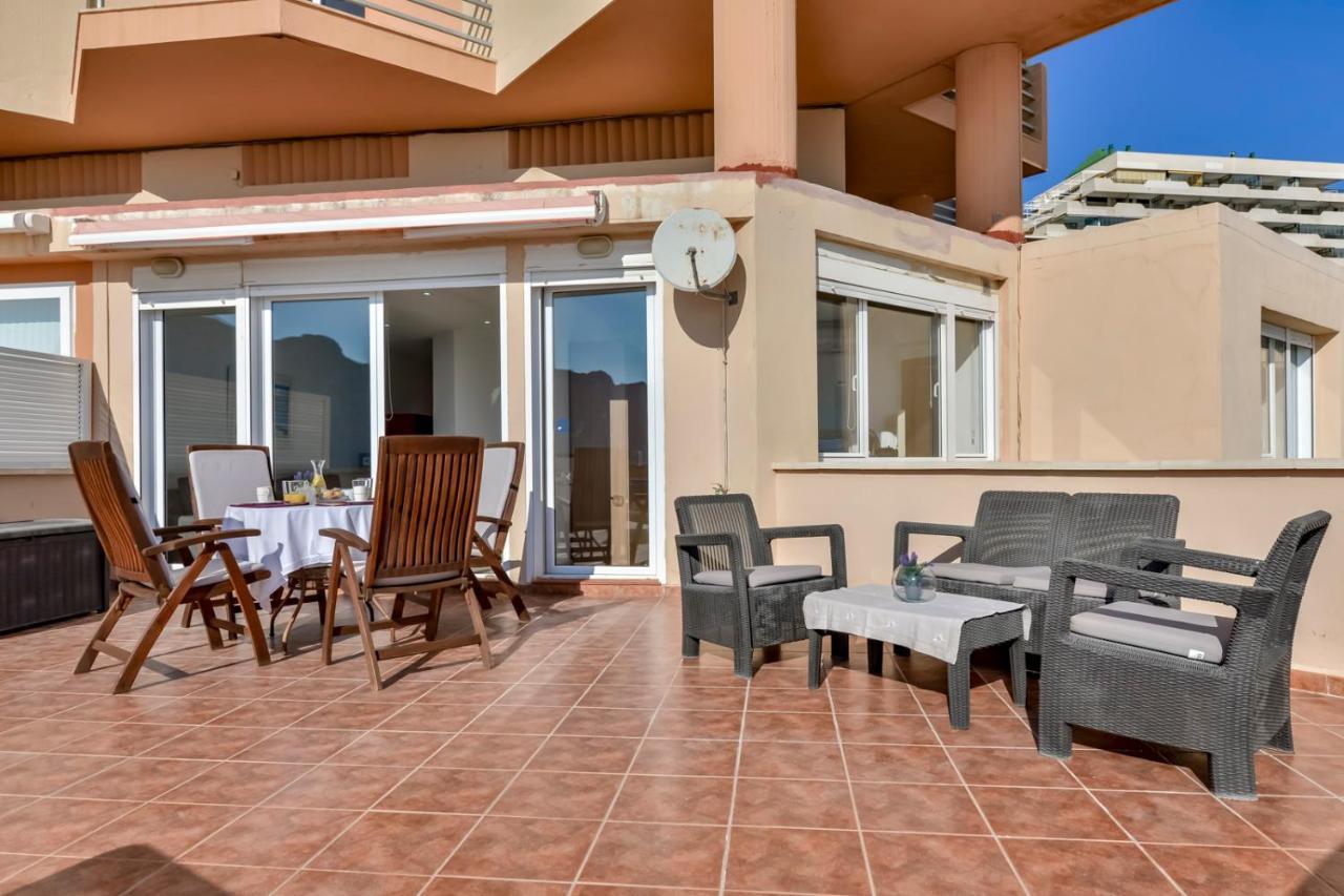 Villas Guzman - Apartamento Tramontana Калпе Екстериор снимка